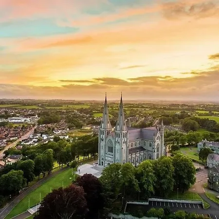 Dympna'S City Centre Apartment, Armagh Extérieur photo