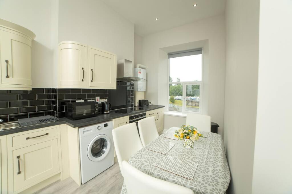 Dympna's Centre Apartment, Apartment Armagh